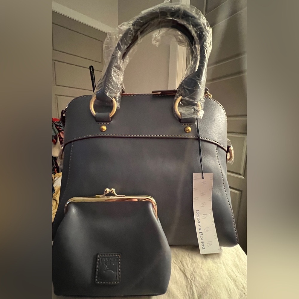 NWT Dooney & Bourke Cameron Satchel Set
